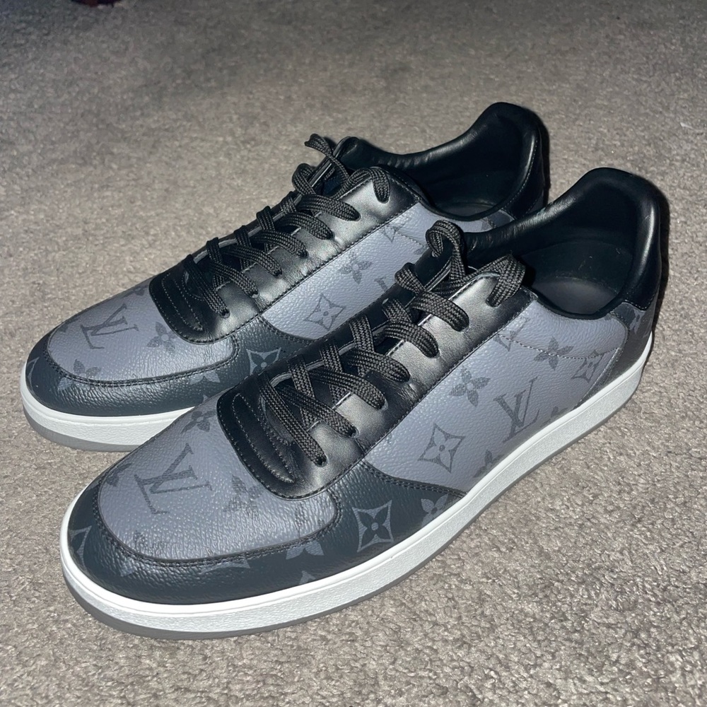 Louis Vuitton Men’s Rivoli Black/Grey Sneakers Size 9